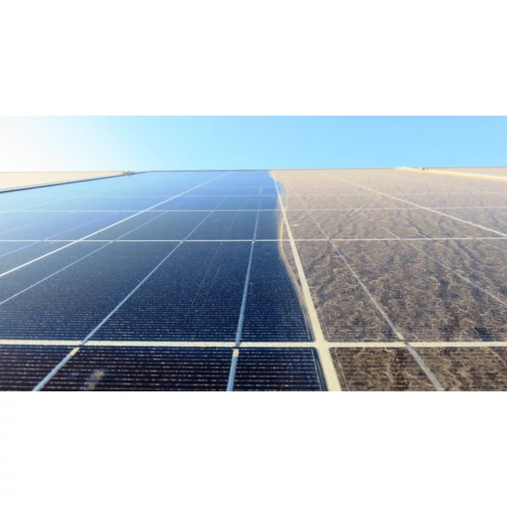 Teleszkópos napelem tisztító kefe – alumínium nyéllel, vízcsatlakozással, vegyszer adagolóval + üveg lehúzóval 6,5 m